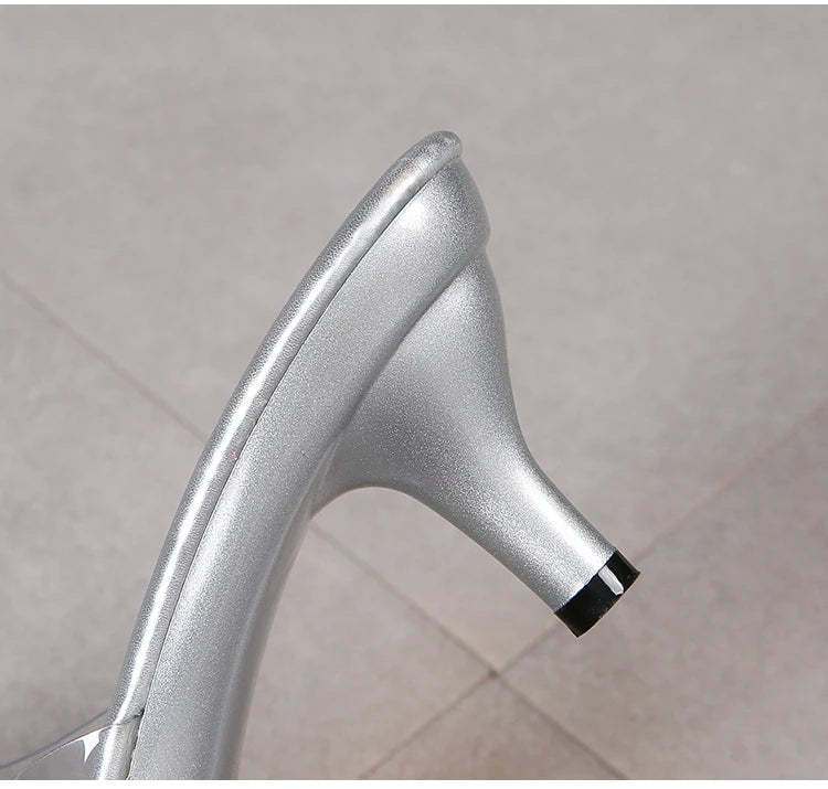 Claquettes à fleurs en relief – Sandales d’été transparentes, chaussures de plage à talons fins, chaussures à talons hauts style cristal pour défilé et soirée femme