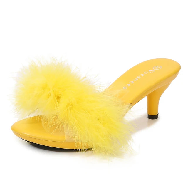 Claquettes à fleurs en relief – Sandales d’été transparentes, chaussures de plage à talons fins, chaussures à talons hauts style cristal pour défilé et soirée femme