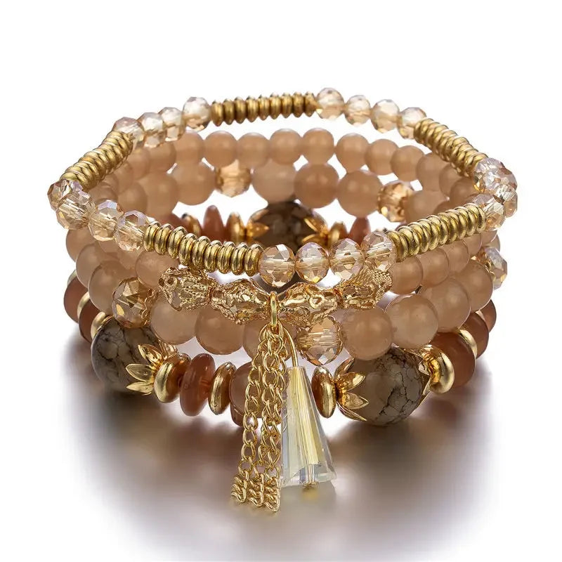 Ensemble de 4 bracelets empilables bohèmes , avec perles en verre, bracelets extensibles à plusieurs rangs avec breloques, bijoux de mode pour femmes.