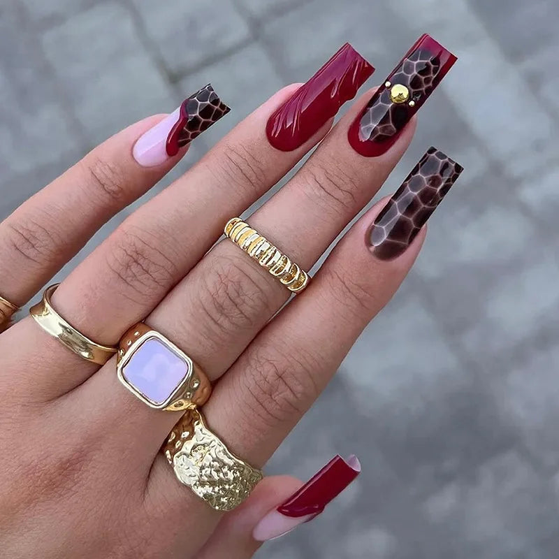 24 faux ongles longs carrés à presser, motif léopard, design cerise 3D, strass, couvrance totale, prêts à poser