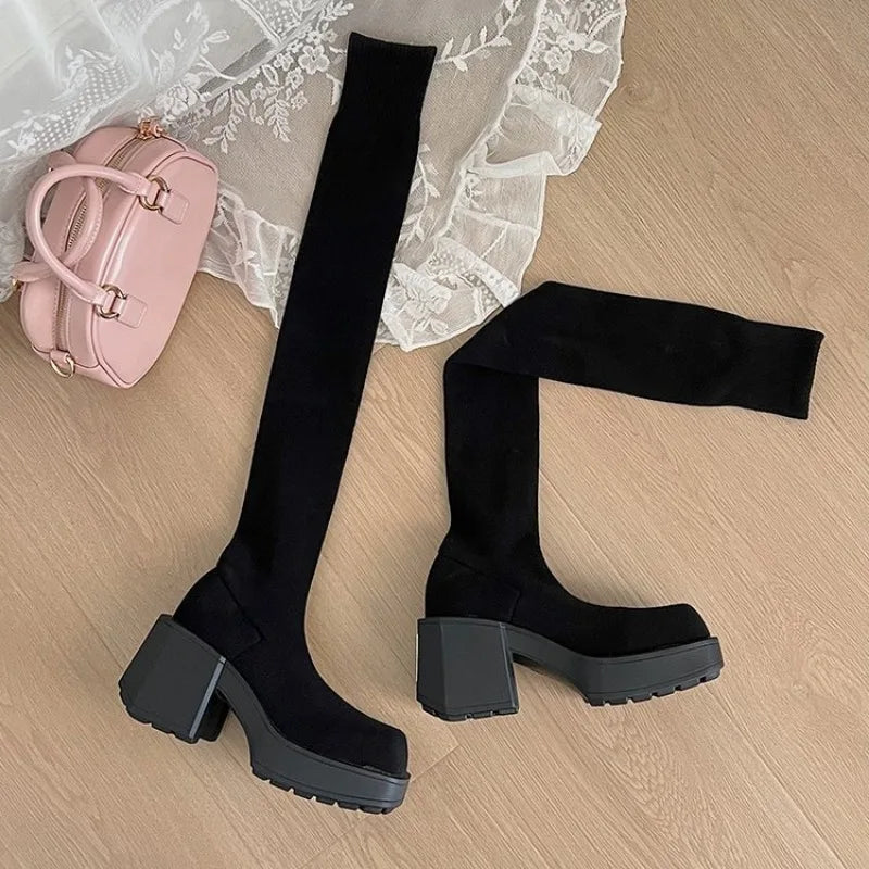 Bottes chaussettes au-dessus du genou pour femme, tailles 35 à 40. Modèle d’hiver en maille extensible, avec talons épais et plateforme. Bottes longues à enfiler, confortables et tendance pour femme.