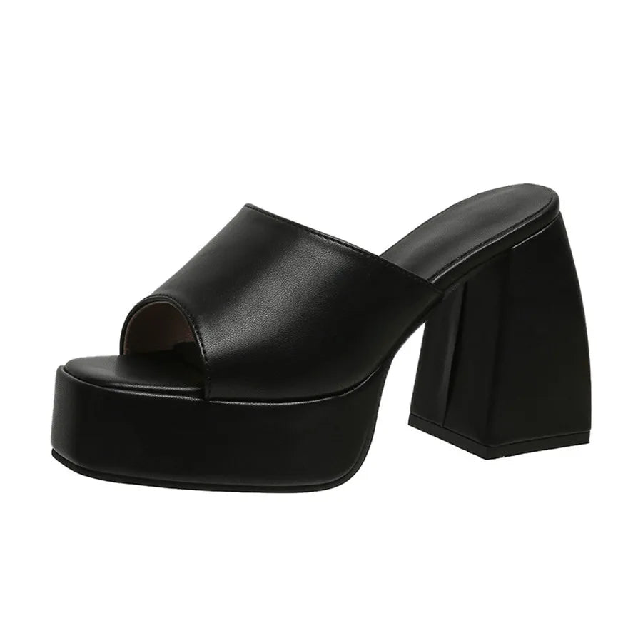 Sandales à plateforme pour femme disponibles en 5 couleurs, chaussons de plage en cuir souple à talon épais, chaussures d’été 2026 à bout carré, escarpins sexy pour femme, parfaits pour les fêtes et les occasions spéciales.