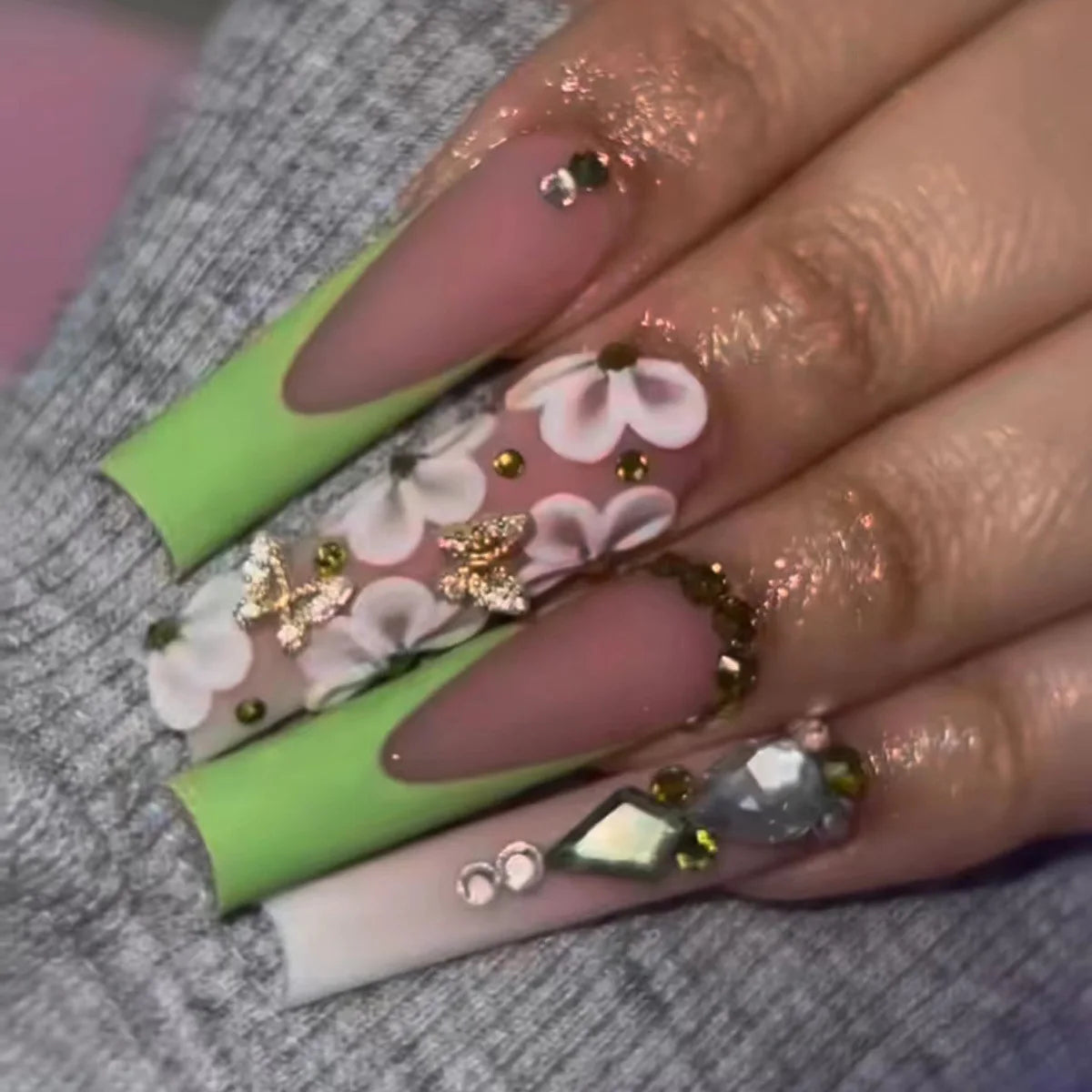 24 faux ongles longs carrés à presser, motif léopard, design cerise 3D, strass, couvrance totale, prêts à poser