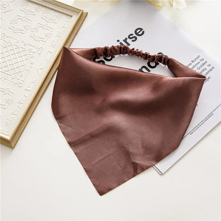 Été femmes couleur unie foulard de cheveux Vintage Triangle Bandanas Satin élastique bandeaux enfants fille bandeaux cheveux accessoires