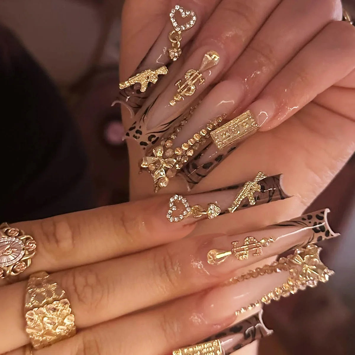 24 pièces – faux ongles longs carrés style français, design cœur 3D, ongles press-on avec strass, motif décoratif, faux ongles portables pour nail art