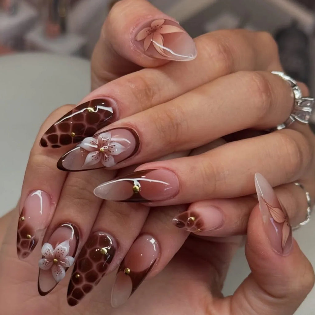 24 pièces de faux ongles à fleurs, style tendance, avec effet dégradé jaune et rose. Ongles portables à couverture complète, forme amande , à poser directement (Press-On Nails).
