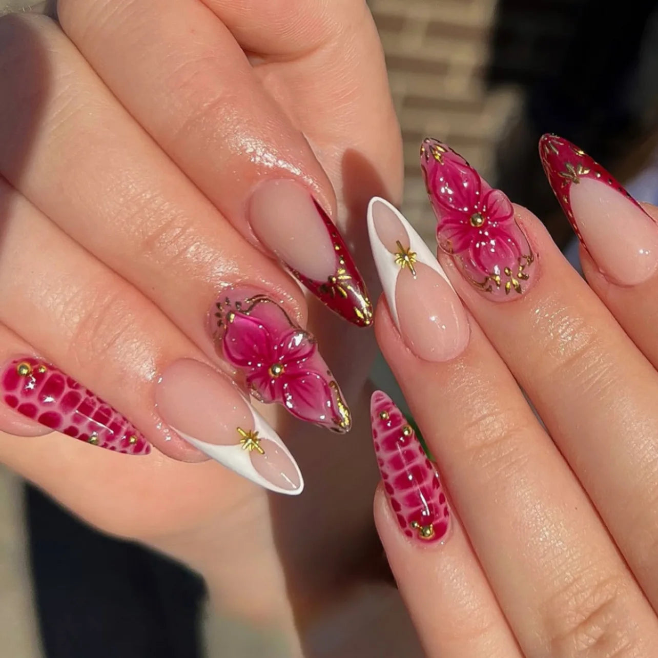 24 pièces mi-long doré amande ongles ensemble presse sur 3D fleur dégradé rose couverture complète faux ongles conseils perle réutilisable faux ongles