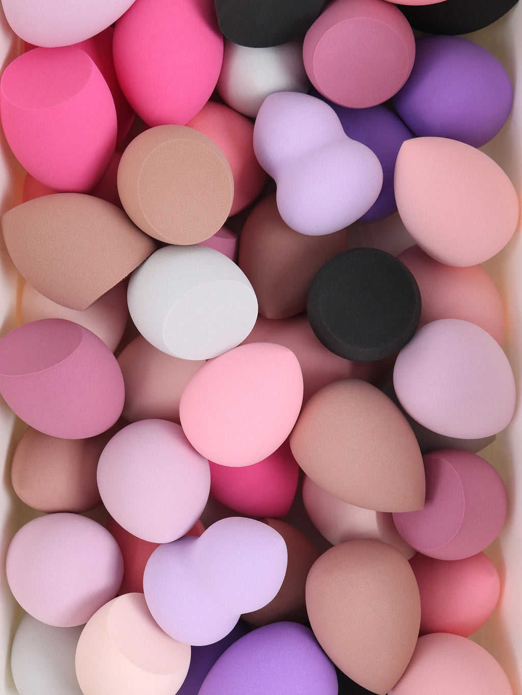 Éponge de beauté de taille moyenne 6/12/24/36/60 pièces, couleur et forme aléatoires, éponge de beauté pour mélange de fond de teint, liquide, crème et poudre