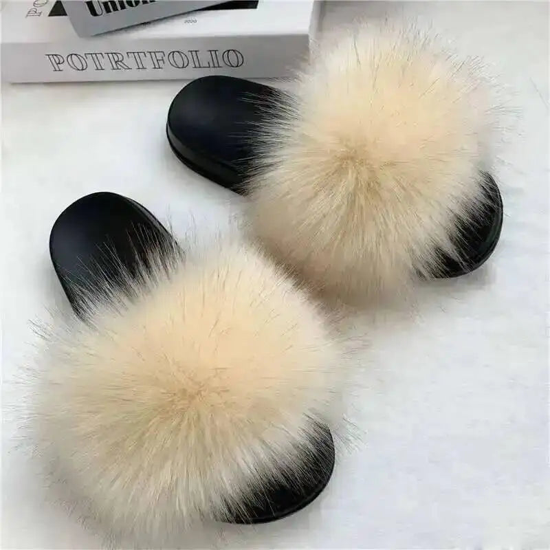 Chaussons d’été pour femme, mules fourrées d’intérieur. Tongs plates en peluche, sandales confortables et moelleuses pour femme, chaussures d’intérieur décontractées et douces pour la maison.