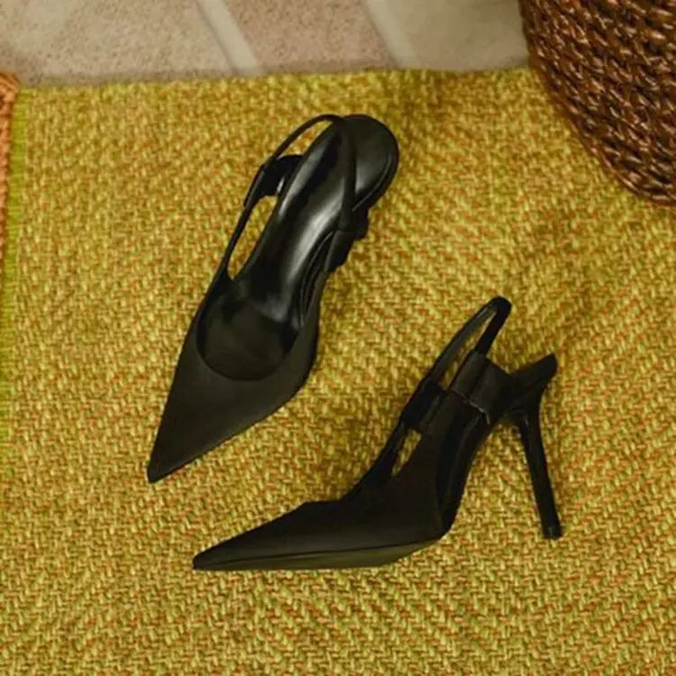 Sandales pour femmes nouvelle collection été, talons hauts, bout fermé, sandales à bride simple, talon moyen fin, style tendance ajouré, sandales à bout pointu pour femmes.