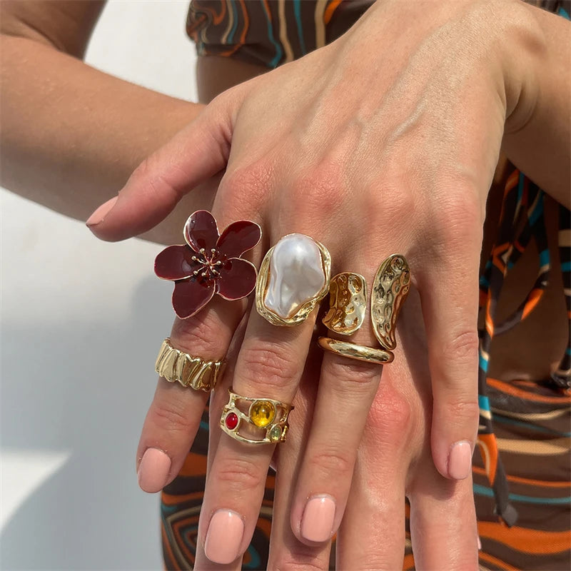 Lot de 8 bagues vintage roses en métal avec fleurs pour femme, style punk élégant, perles baroques, bagues de phalange, bijoux pour soirée et usage quotidien