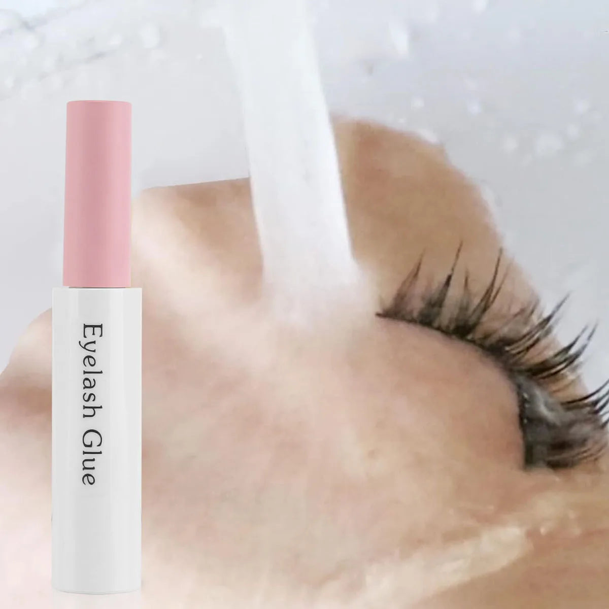 olle pour faux cils auto-application – Colle pour cils à forte adhérence, longue tenue, séchage rapide et résistante à l’eau. Formule conçue pour faciliter la pose des faux cils, avec une bonne fixation durable.