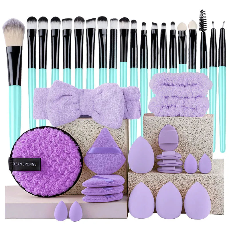 Ensemble de pinceaux de maquillage 20 pièces Kit de pinceaux doux et moelleux pour les yeux Ombre à paupières Fond de teint Poudre Enlumineur Mélange Outil de beauté Débutants