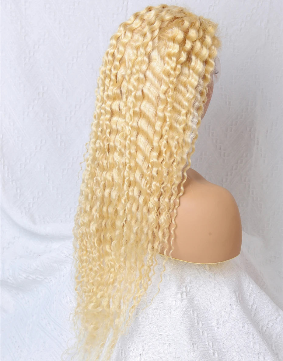 Perruque Deep Wave Blonde 613 en Cheveux Humains Brésiliens – Lace Frontale HD 13x6 ou 13x4 – Pré-épilée avec Ligne de Cheveux Naturelle – Disponible en 36 et 40 Pouces