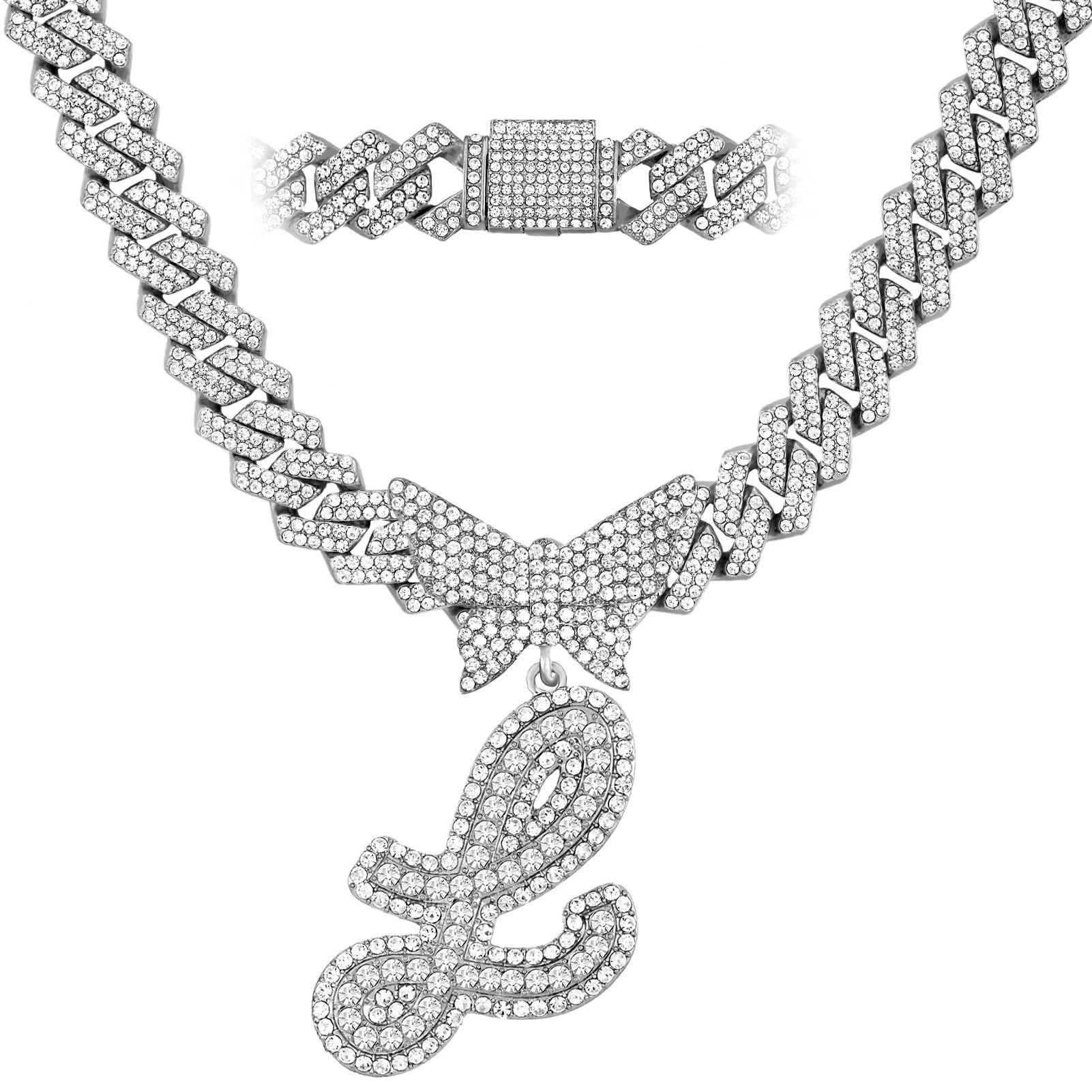 Collier chaîne cubaine 14 mm pour hommes et femmes, avec pendentif papillon en cristal et initiales, lettres cursives style “iced out”, bijou de style rappeur, nouveau bijou de mode.