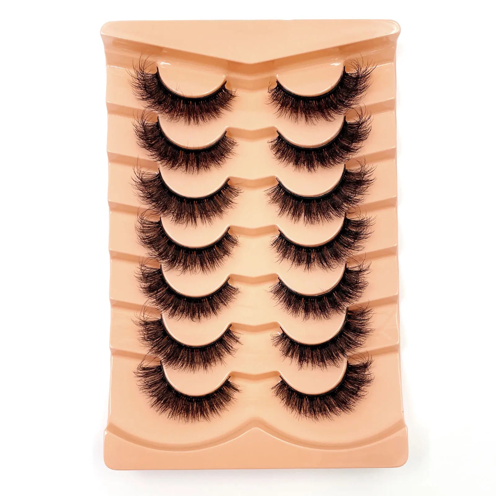 Nouveau lot de 7 paires de faux cils épais effet vison 3D.
Faux cils courts et spectaculaires au rendu réaliste, parfaits pour un regard intense et glamour.