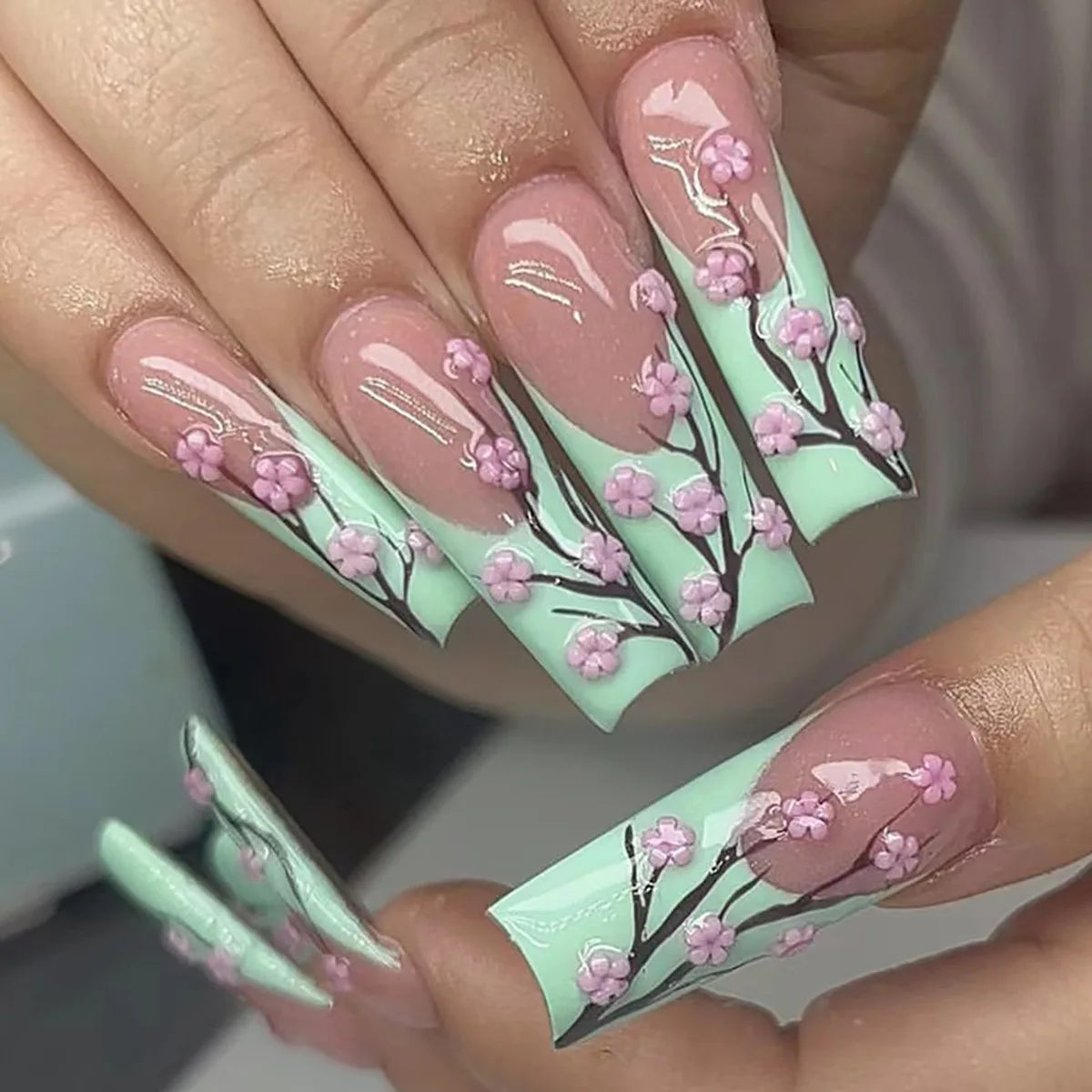 24 pièces – faux ongles longs carrés style français, design cœur 3D, ongles press-on avec strass, motif décoratif, faux ongles portables pour nail art