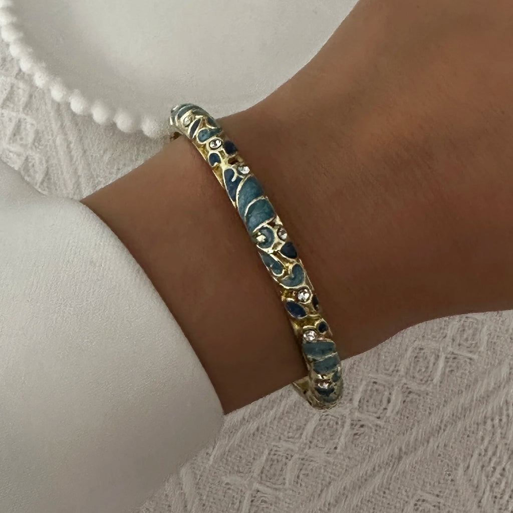 Bracelet élégant en émail goutte d'eau à texture florale pour femme, plaqué or rétro, avec zircon floral et motif œil porte-bonheur, bijou de fête