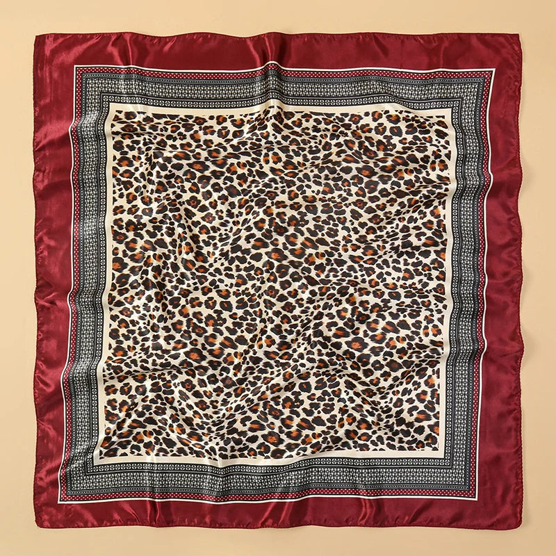Foulard carré en soie pour femmes, nouveau Design de luxe, Style populaire, quatre saisons, protection solaire, foulard de plage, Hijab, 90x90CM