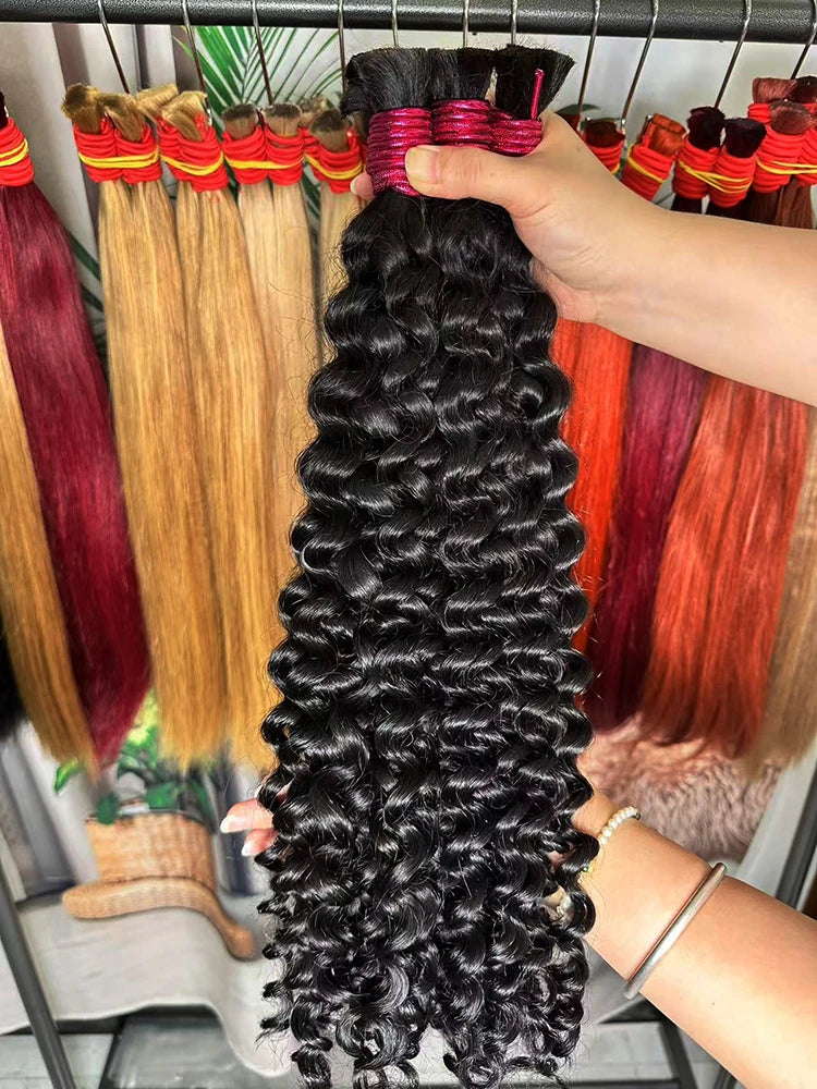 Cheveux indiens profonds lâches 100% vrais cheveux Remy en vrac non transformés sans trame bouclés Extensions de cheveux humains tissage cheveux pour les femmes tressage