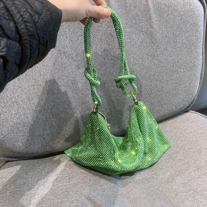 Sac à bandoulière type hobo de créateur de luxe, fait main, sac de soirée/clutch brillant avec strass, pochette en cristal, sac à main et sac hobo.