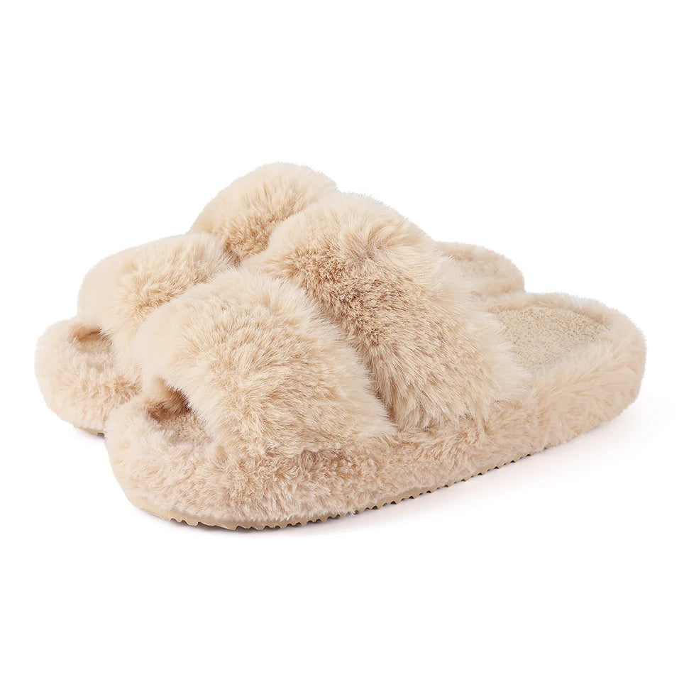 Evshine nouvelles mules à bout ouvert en fausse fourrure, chaussons d’intérieur chauds pour femme. Sandales d’intérieur tendance en peluche, confortables et moelleuses, chaussures de maison pour femme, chaussons d’hiver duveteux.