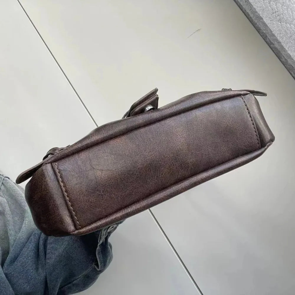 Sac à bandoulière en cuir vintage style Maillard rétro, petit sac tendance Y2K style Wasteland pour femme, collection Printemps 2026