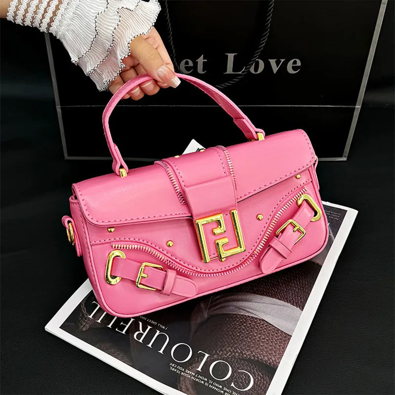 Petit sac à bandoulière carré pour femme, sac à main de moto, style punk en métal, design de niche initié, mode pour femme, nouveau, 2025