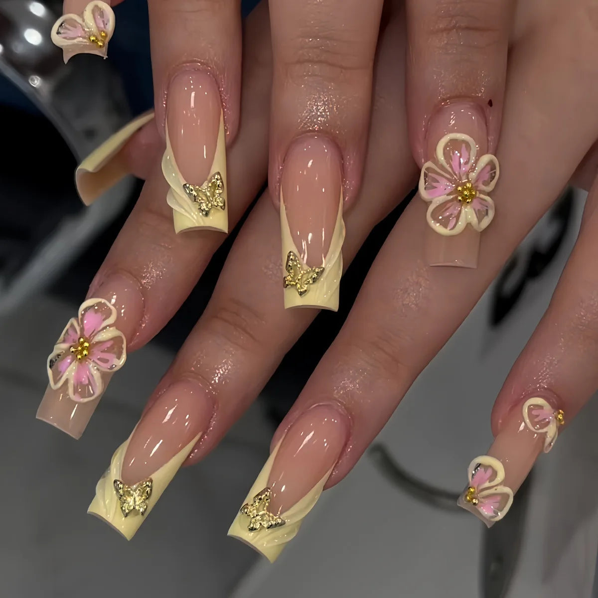 24 faux ongles longs carrés à presser, motif léopard, design cerise 3D, strass, couvrance totale, prêts à poser