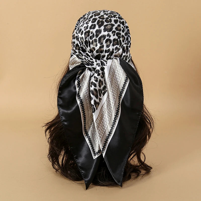 Foulard carré en soie pour femmes, nouveau Design de luxe, Style populaire, quatre saisons, protection solaire, foulard de plage, Hijab, 90x90CM