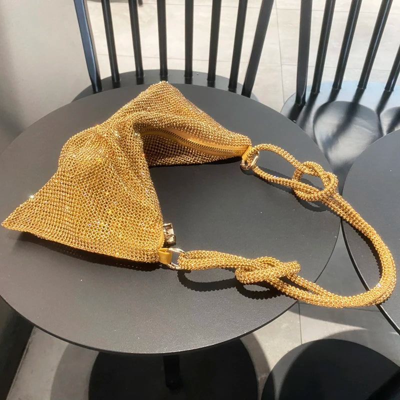 Sac à bandoulière type hobo de créateur de luxe, fait main, sac de soirée/clutch brillant avec strass, pochette en cristal, sac à main et sac hobo.
