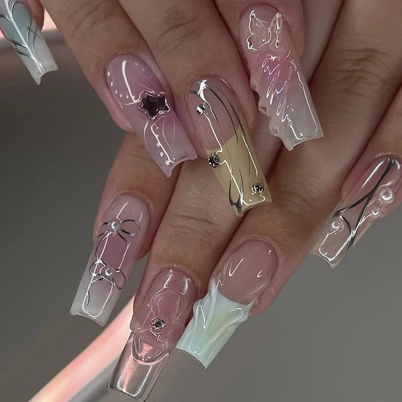 24 pièces – faux ongles longs carrés style français, design cœur 3D, ongles press-on avec strass, motif décoratif, faux ongles portables pour nail art