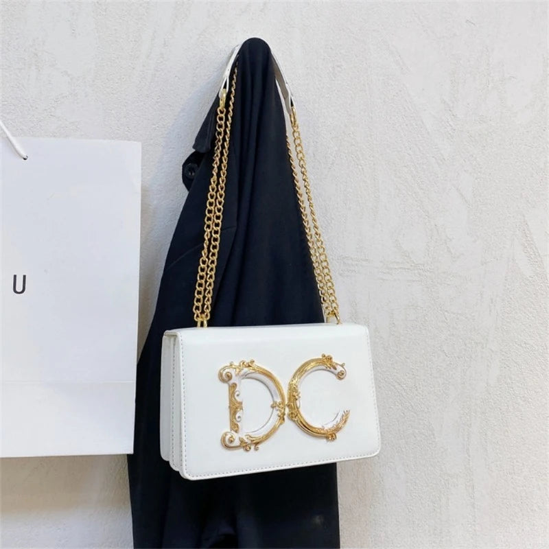 Nouvelle Édition 2026 – Sac Femme Couleur Unie avec Chaîne Lettres – Sac Bandoulière Polyvalent Tendance