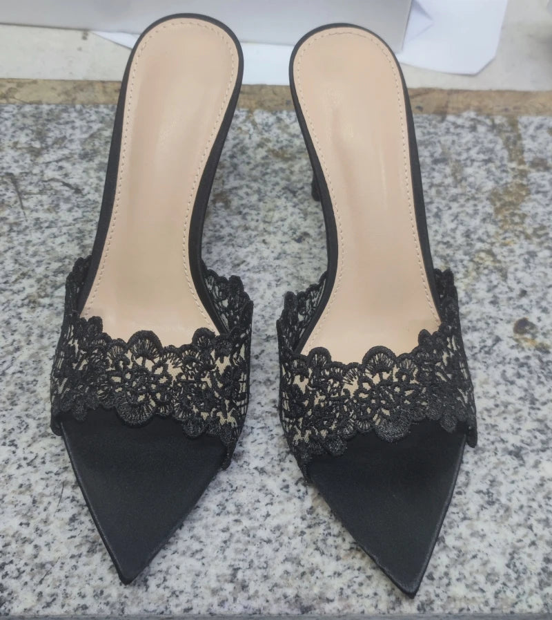 Sandales à talons hauts pour femmes, chaussures brodées en dentelle, mules sexy et confortables, chaussures de banquet, été, nouveau