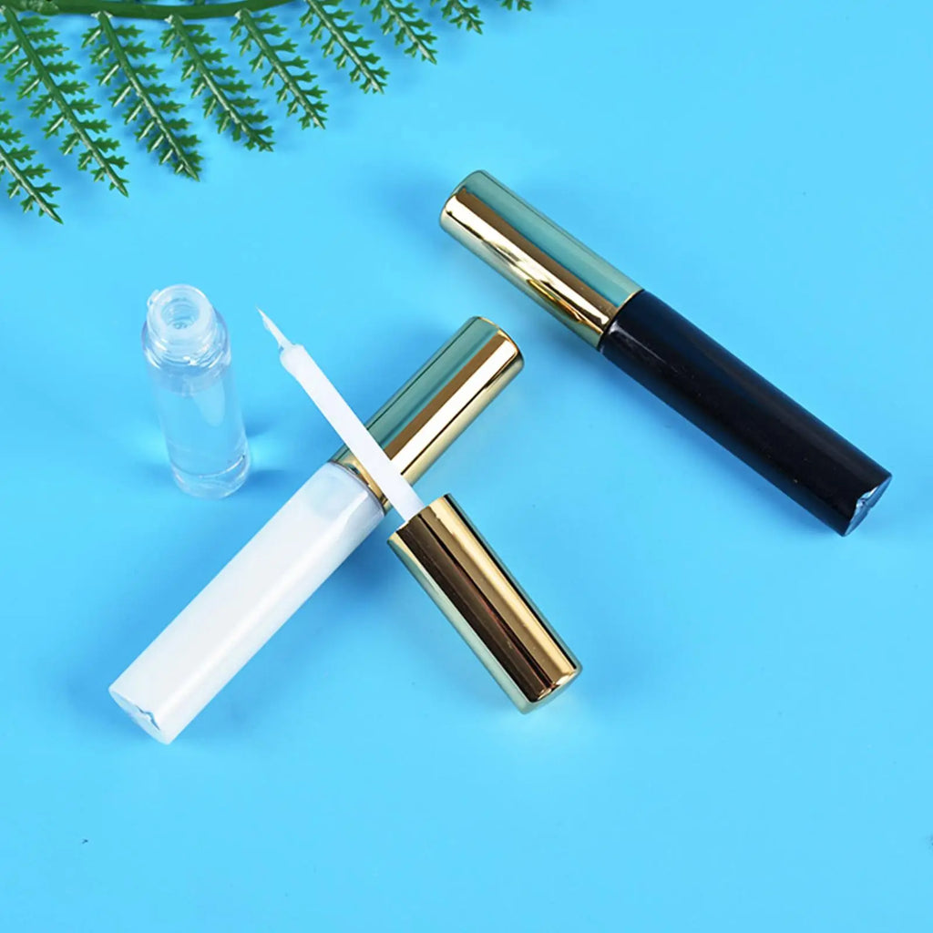 Colle transparente pour faux cils 5 ml, séchage rapide, waterproof et longue tenue, pour une fixation fiable et confortable des faux cils.