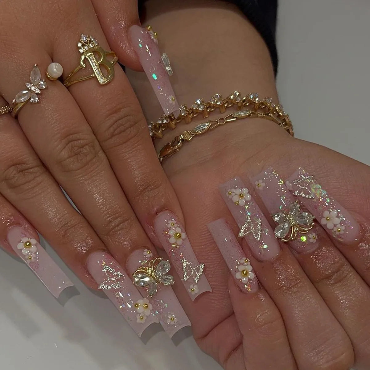 24 pièces – faux ongles longs carrés style français, design cœur 3D, ongles press-on avec strass, motif décoratif, faux ongles portables pour nail art