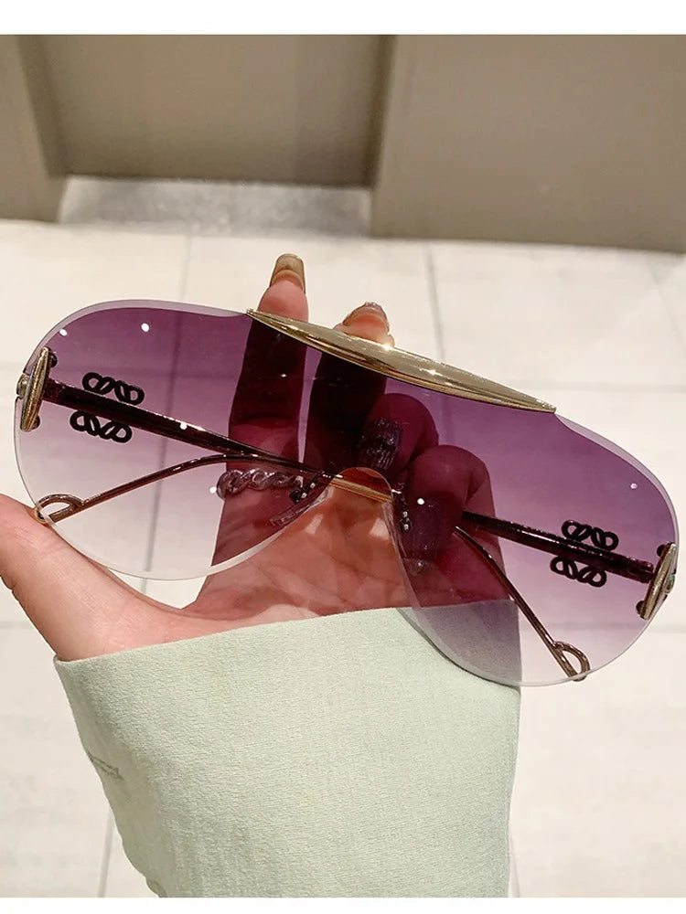 Coupe sans monture surdimensionné une pièce bouclier lunettes de soleil pour femmes mode alliage grand cadre dégradé Y2K lunettes de soleil dames nuances