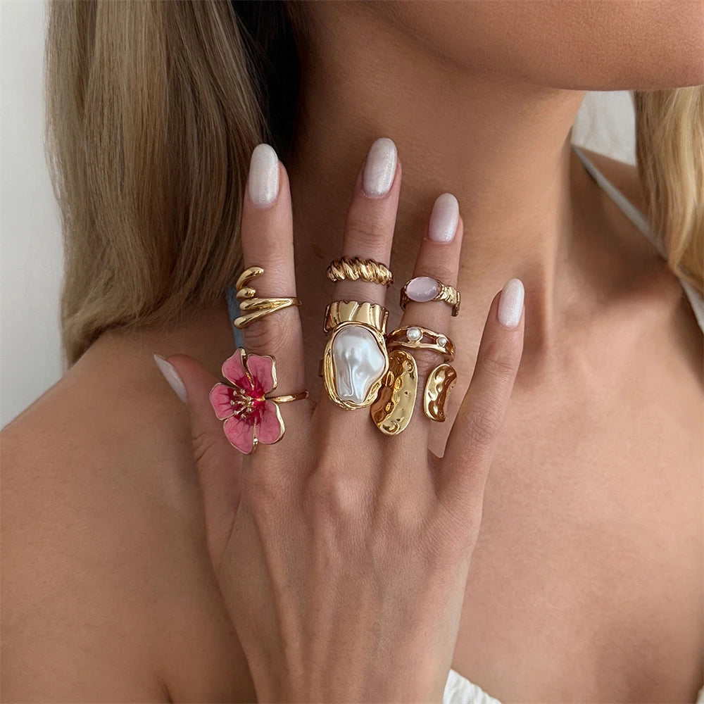 Lot de 8 bagues vintage roses en métal avec fleurs pour femme, style punk élégant, perles baroques, bagues de phalange, bijoux pour soirée et usage quotidien