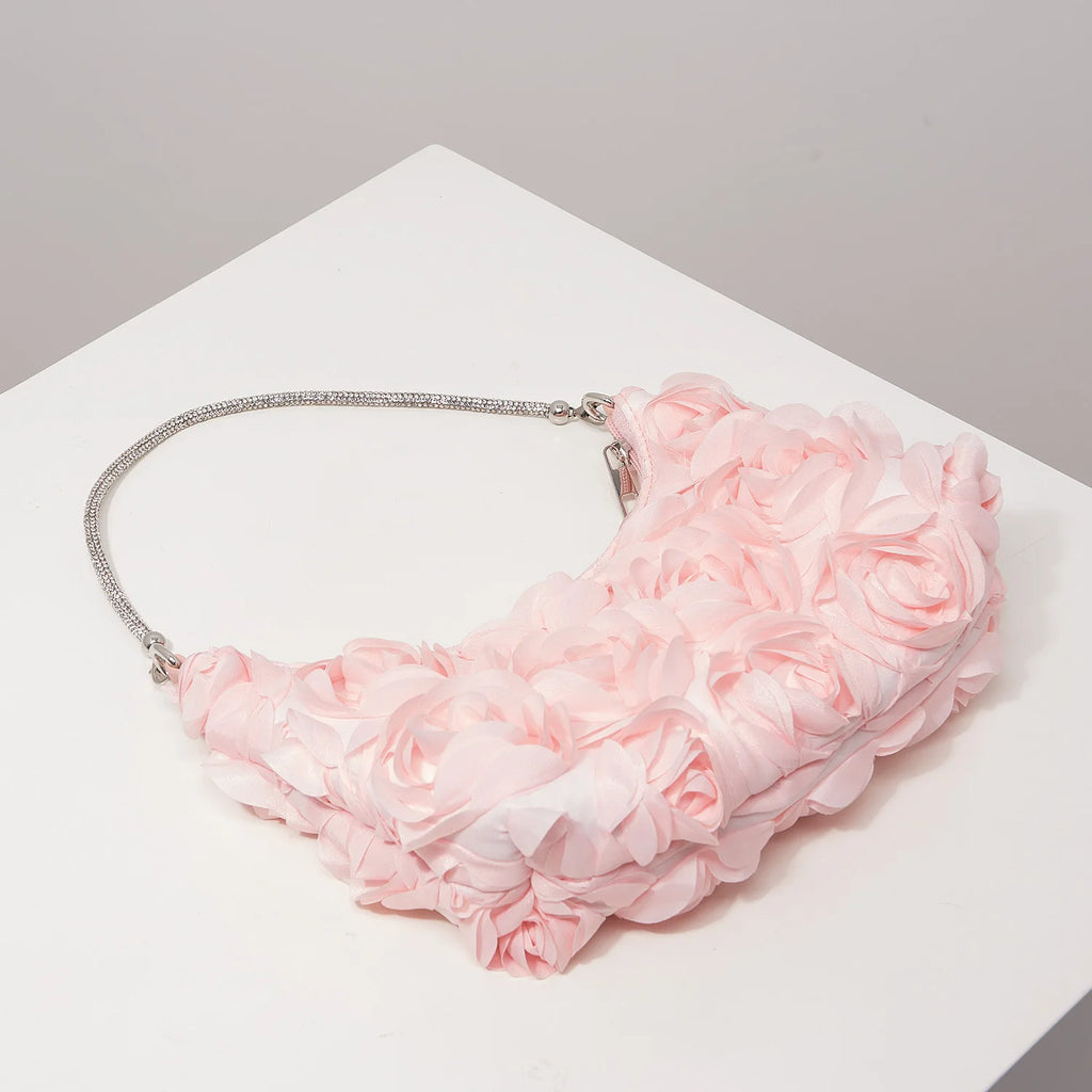 Sac à bandoulière à motif floral, idéal pour les femmes élégantes. Parfait pour les soirées de gala, les fêtes, les bals de fin d’année, les mariages et autres occasions spéciales.