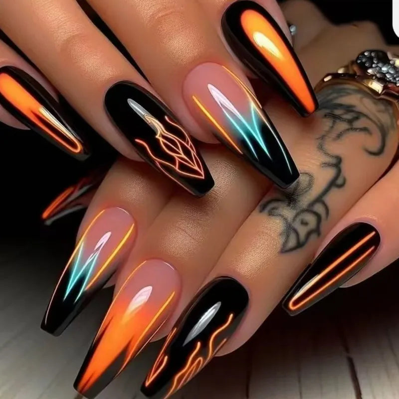 Faux ongles effet dégradé éclatant, texture unique à rayures dégradées, esthétique européenne tendance, patchs pré-finis prêts à poser, amovibles