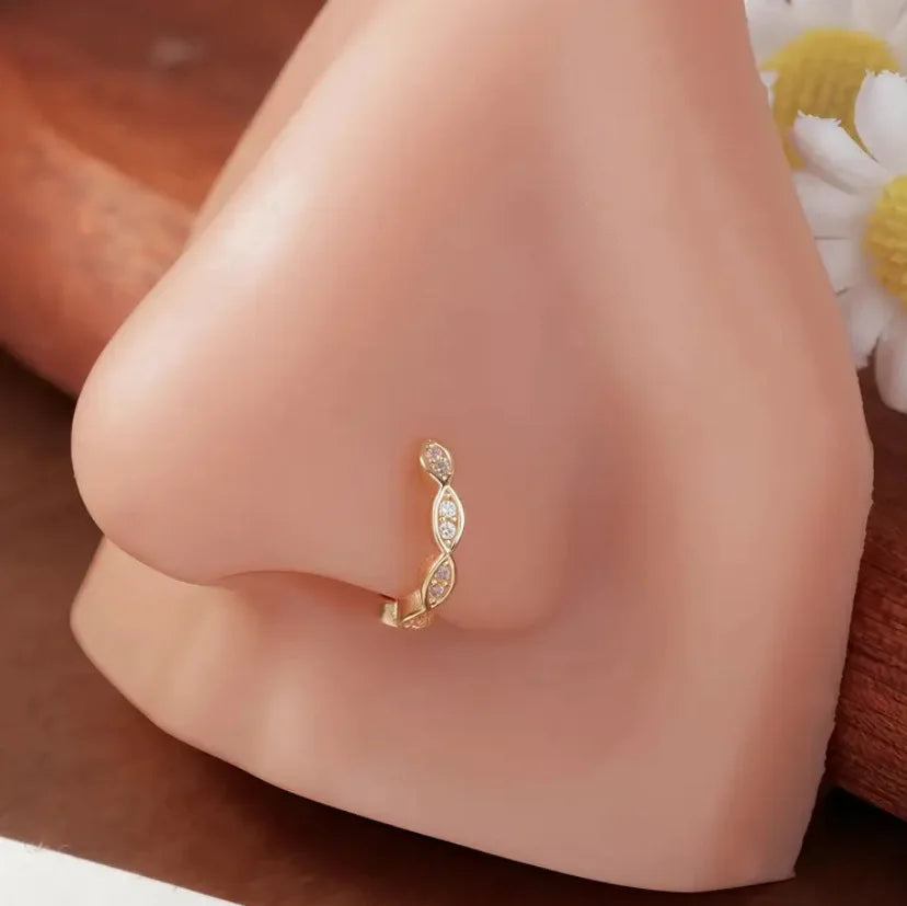 Anneau de nez incurvé plaqué or avec zircon incrusté, bijou de piercing minimaliste et élégant pour femme, accessoire de mode quotidien