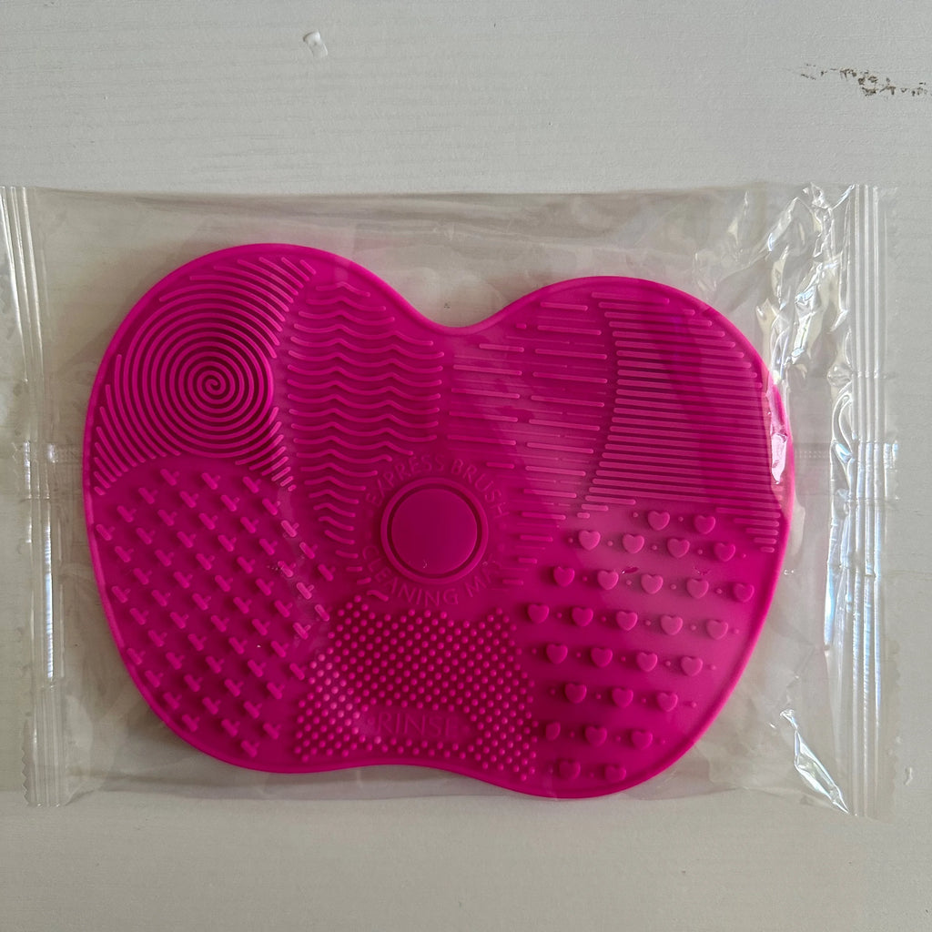 Tampon de nettoyage de brosse de maquillage en forme de pomme en Silicone, 1 pièce, avec ventouse pour un nettoyage efficace des outils cosmétiques
