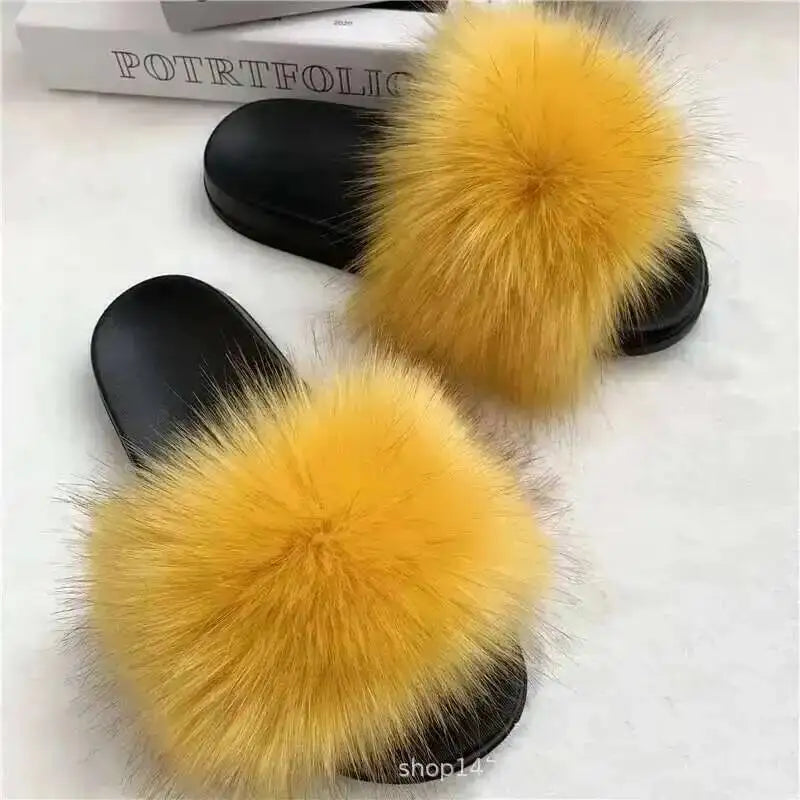Chaussons d’été pour femme, mules fourrées d’intérieur. Tongs plates en peluche, sandales confortables et moelleuses pour femme, chaussures d’intérieur décontractées et douces pour la maison.