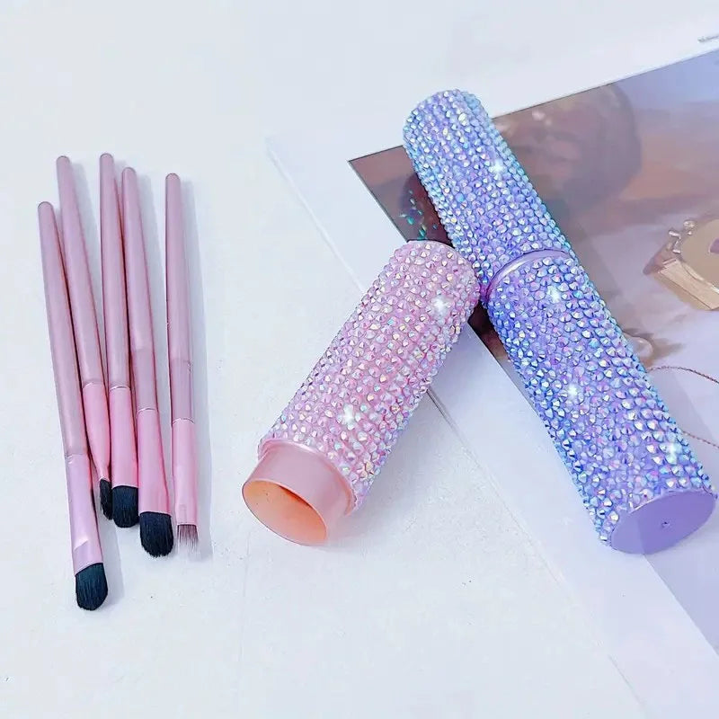 Ensemble de 5 pinceaux de maquillage pour les yeux avec étui de rangement en strass, pinceaux professionnels synthétiques pour estomper les fards à paupières, l'eye-liner et les sourcils