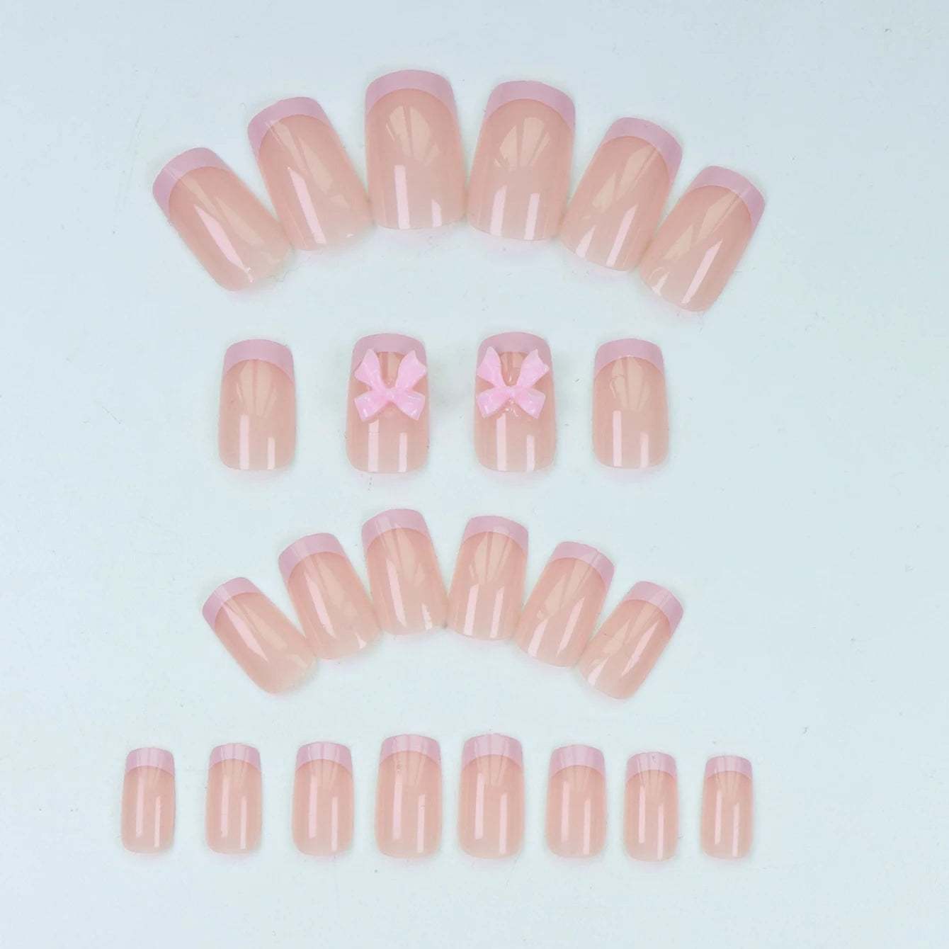 Faux ongles moyens avec pendentif à nœud 3d, 96 pièces, ongles acryliques en forme de cœur, strass, ongles pour femmes entièrement coupés