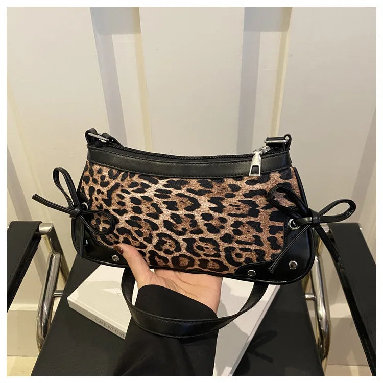 Nouveau sac sous le bras tendance, sac à bandoulière pour femmes, sac à main avec double nœud doux, sac pour dames, style rétro, sac à épaule féminin à motif léopard.