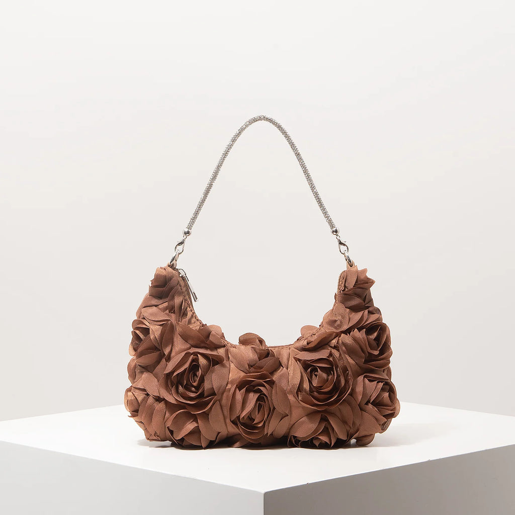 Sac à bandoulière à motif floral, idéal pour les femmes élégantes. Parfait pour les soirées de gala, les fêtes, les bals de fin d’année, les mariages et autres occasions spéciales.