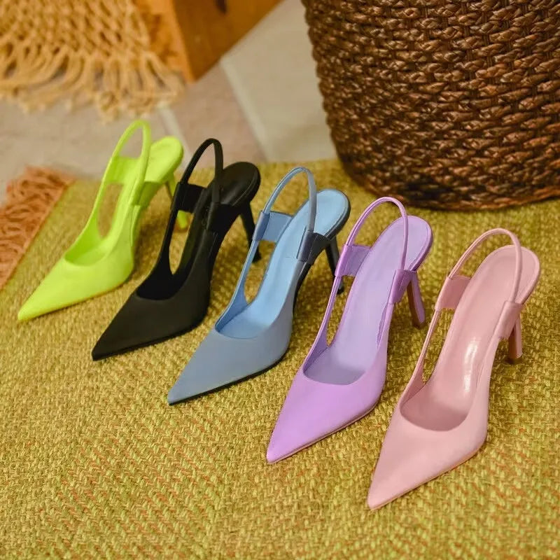 Sandales pour femmes nouvelle collection été, talons hauts, bout fermé, sandales à bride simple, talon moyen fin, style tendance ajouré, sandales à bout pointu pour femmes.