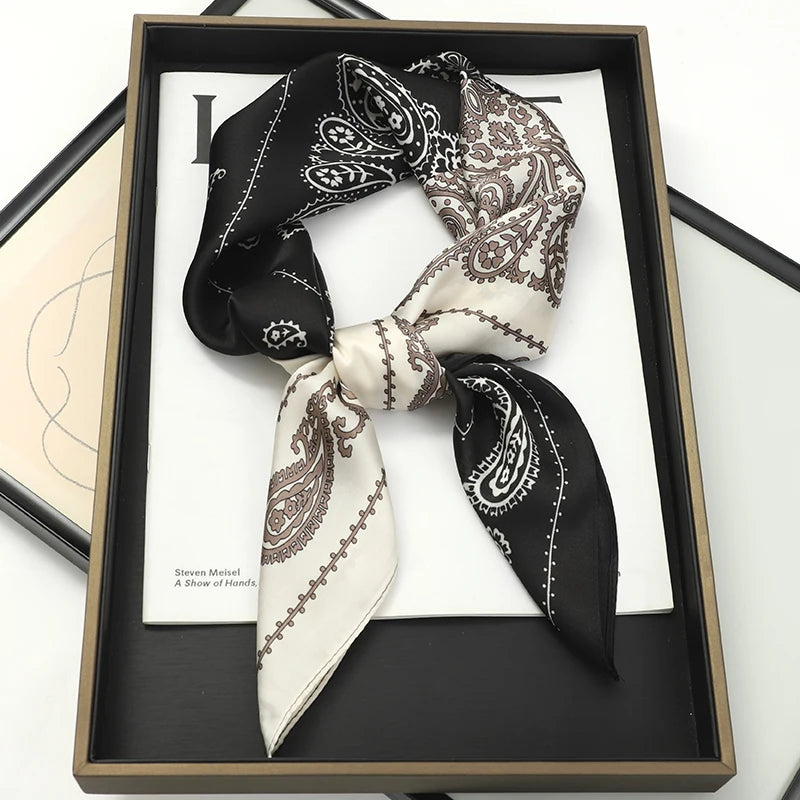 Écharpe Pashmina en soie imprimée pour femmes, châle carré, bandeau décoratif, Design de luxe, Bandana, nouvelle mode 70x70cm, 2026