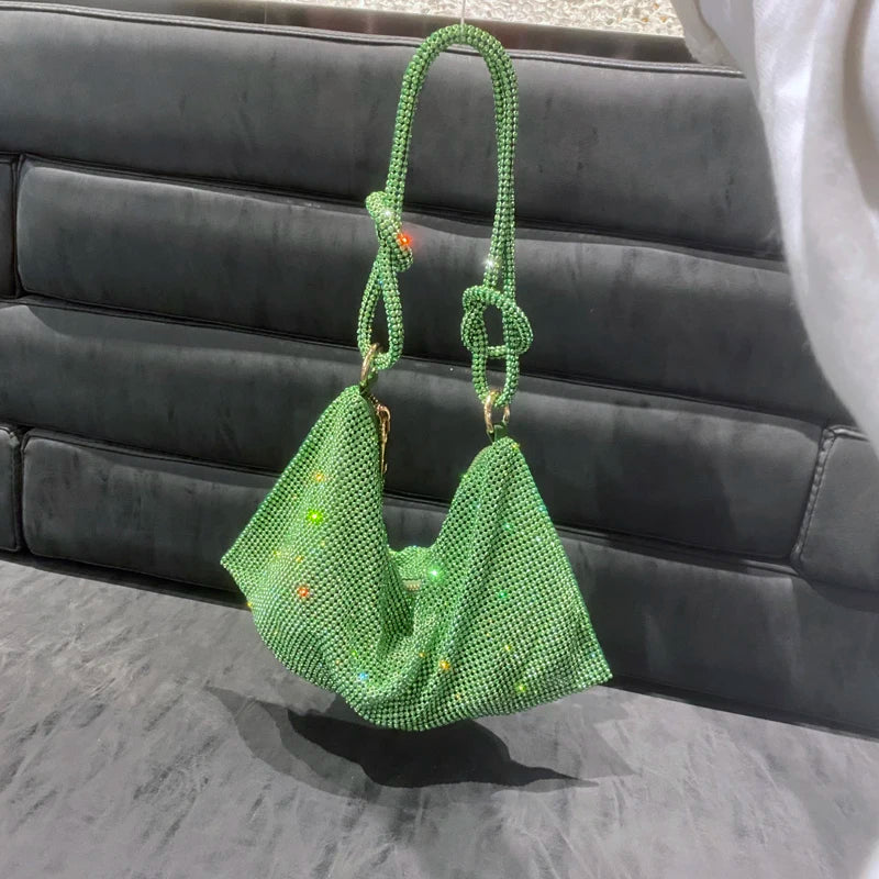 Sac à bandoulière type hobo de créateur de luxe, fait main, sac de soirée/clutch brillant avec strass, pochette en cristal, sac à main et sac hobo.